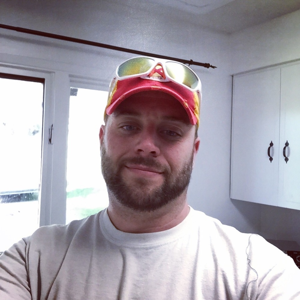 Meet your Posher, Clint